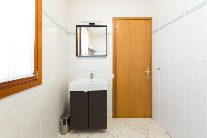 B And B Casanova Ai Tolentini Βενετία Εξωτερικό φωτογραφία
